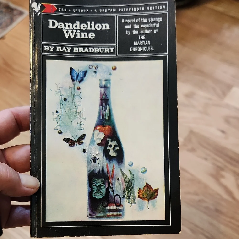 Dandelion Wine by Ray Bradbury Paperback - Picture 1 of 9